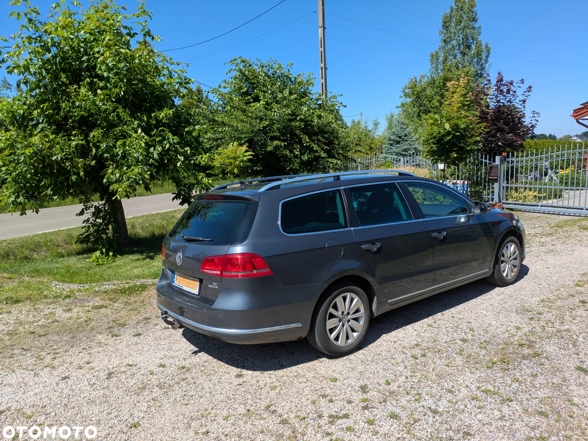 Volkswagen Passat Variant 1.6 TDI BlueMotion Technology Highline - 4