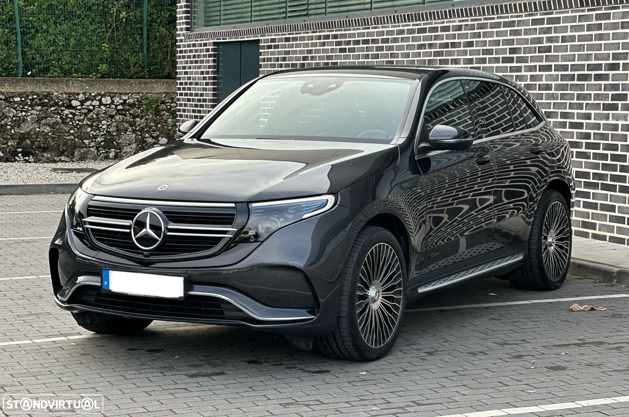 Mercedes-Benz EQC 400 4Matic AMG Line - 10