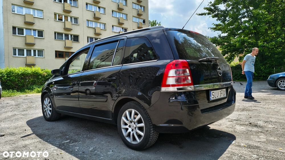 Opel Zafira 1.9 CDTI Sport - 7