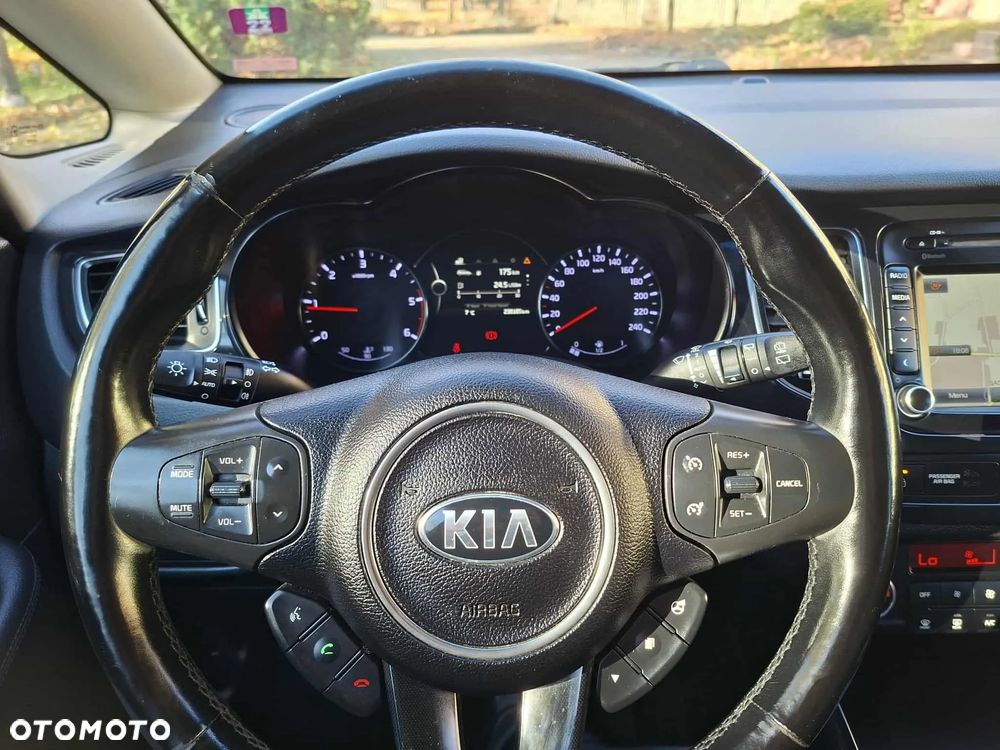 Kia Carens Diesel Spirit - 11