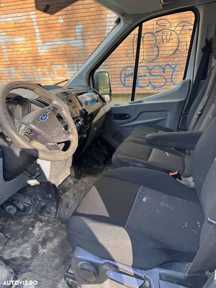 Ford Transit - 8