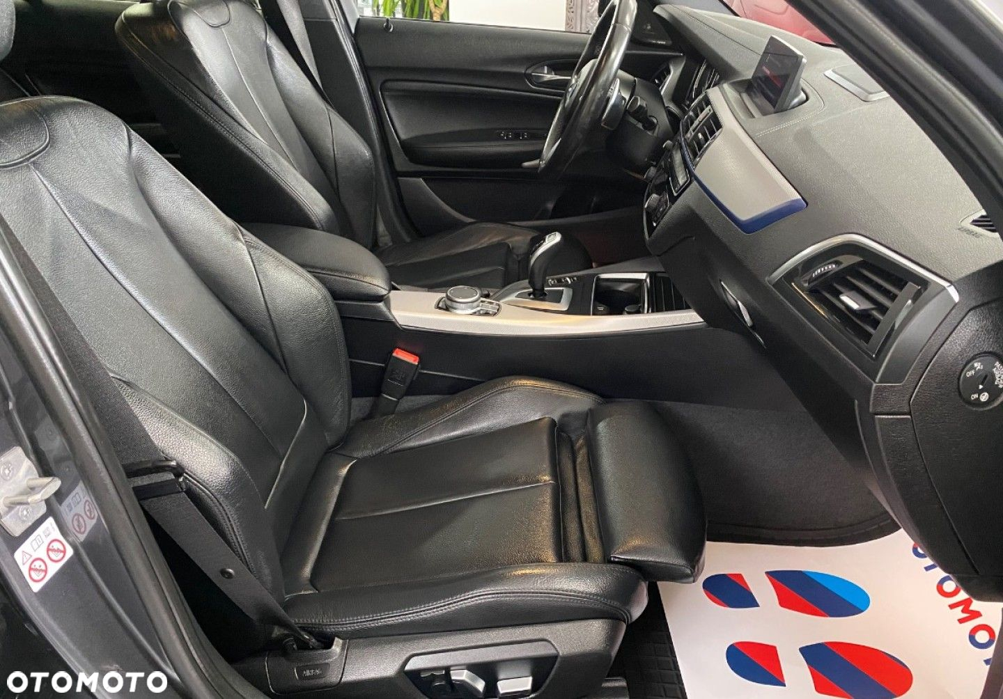 BMW Seria 1 - 19