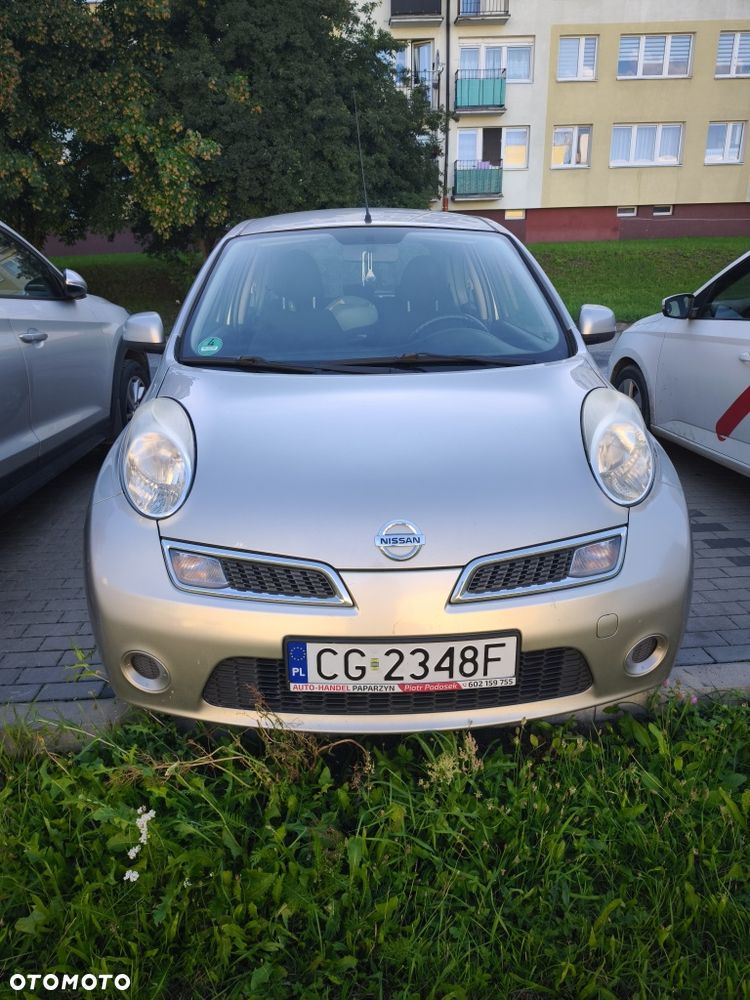 Nissan Micra - 2
