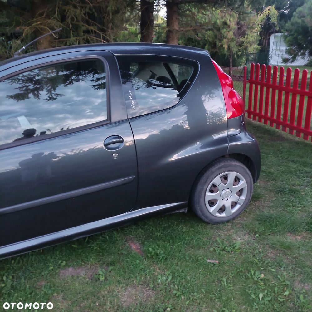 Peugeot 107 1.0 Urban Move - 6