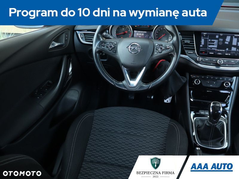 Opel Astra - 9