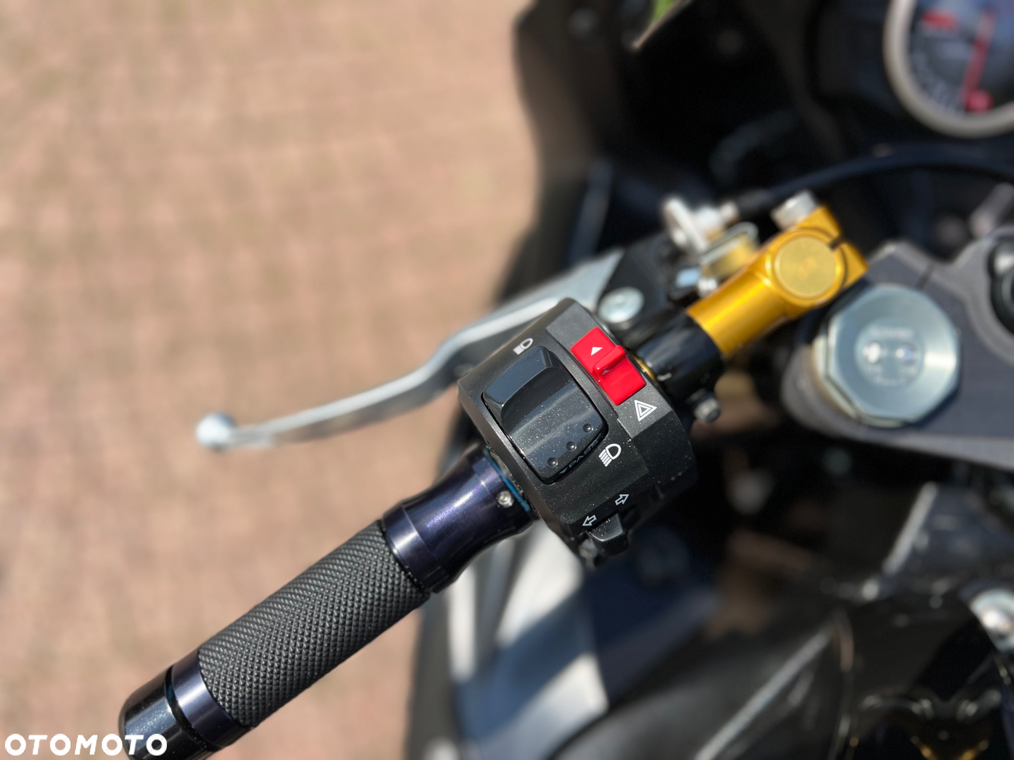 Suzuki GSX-R - 35
