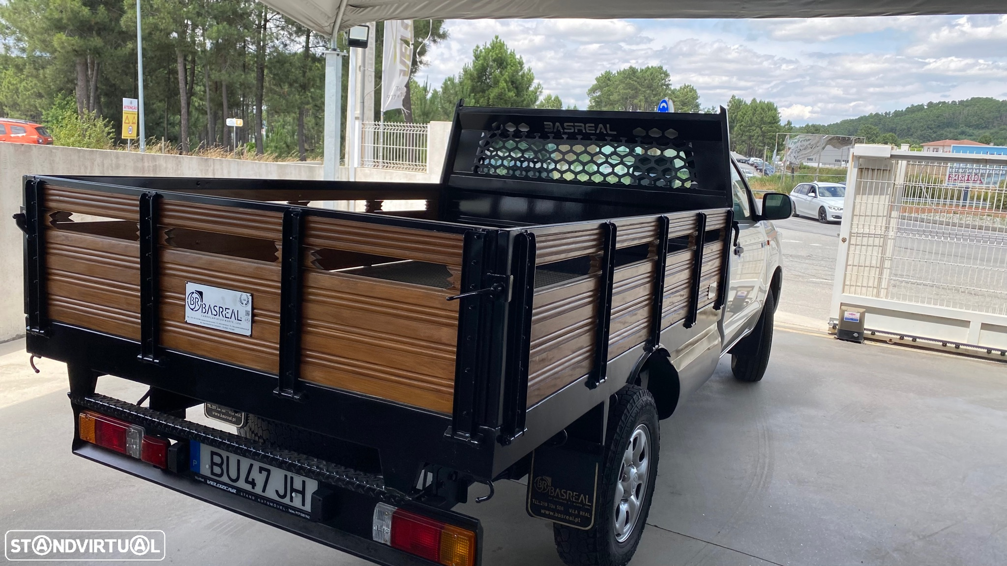 Toyota Hilux 2.5 D-4D 4WD CE AC+PM - 8