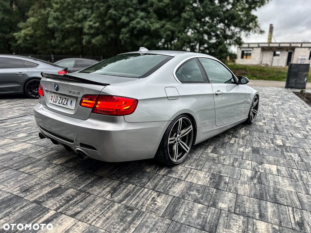 BMW Seria 3 335i - 9