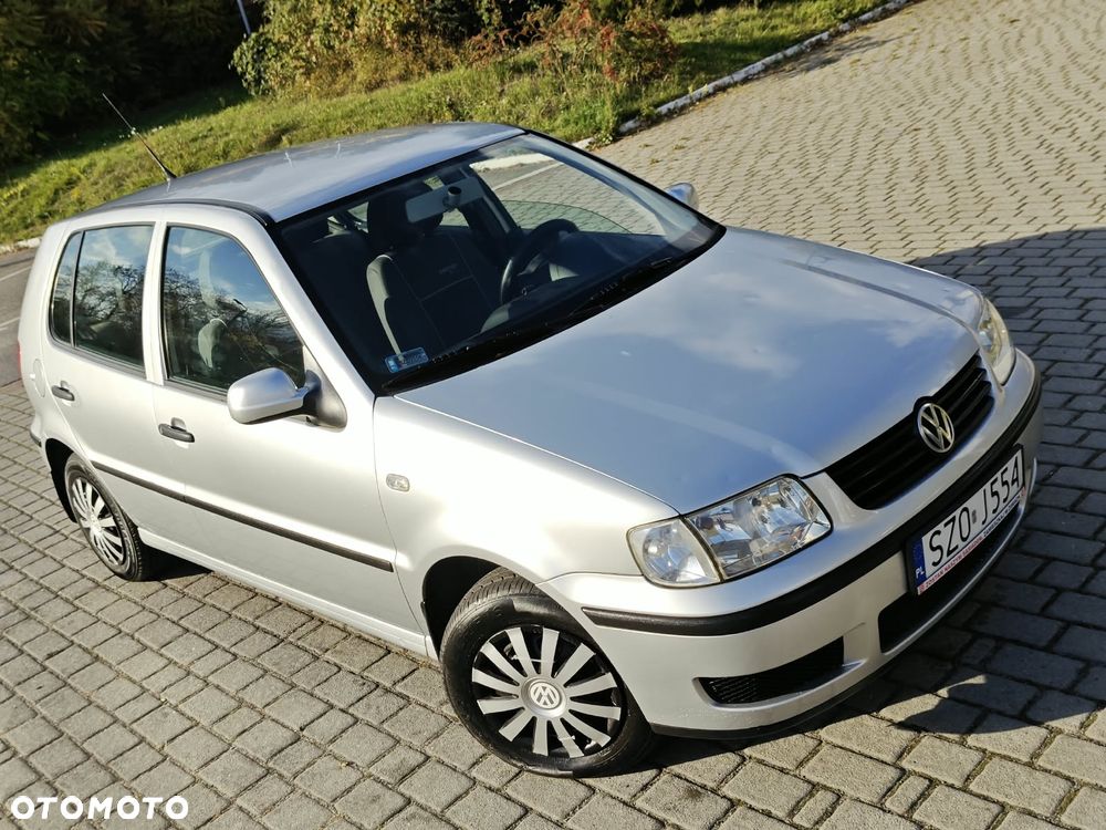 Volkswagen Polo 1.4 Comfortline - 19