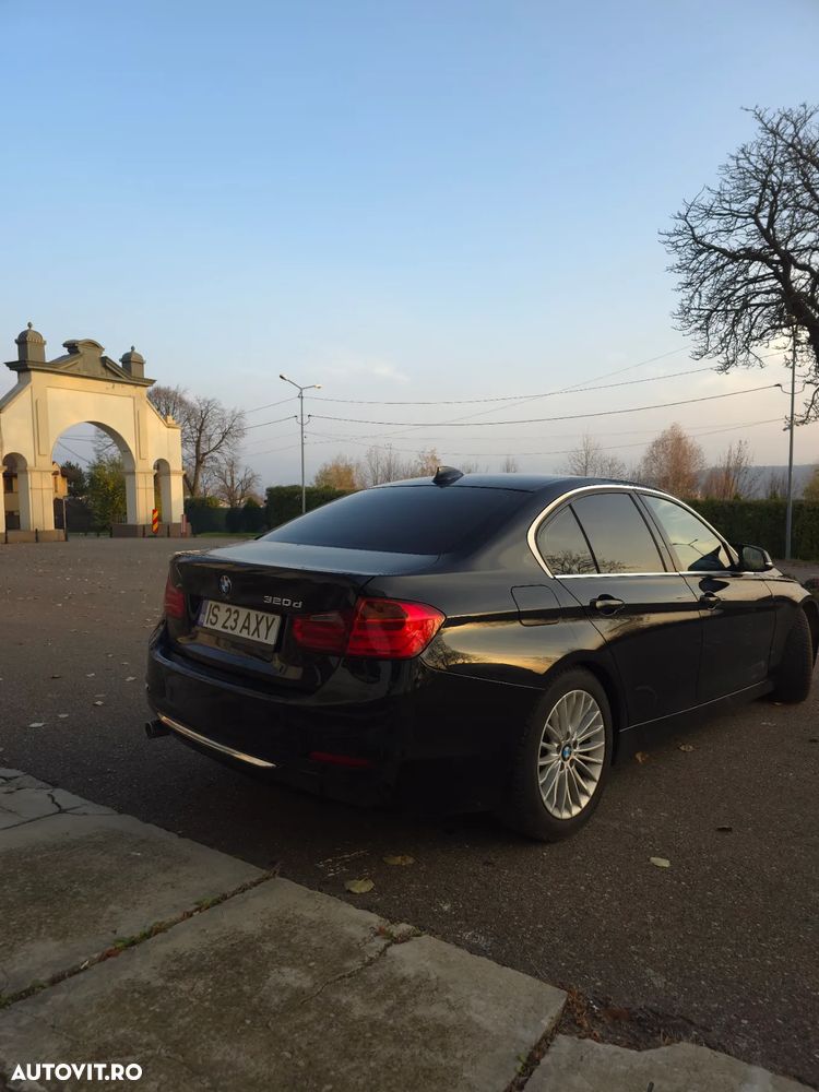 BMW Seria 3 320d Touring Aut. Luxury Line - 5