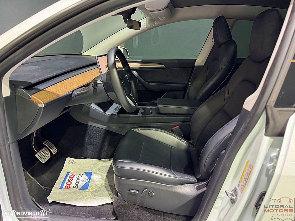 Tesla Model Y Performance Tração Integral - 15