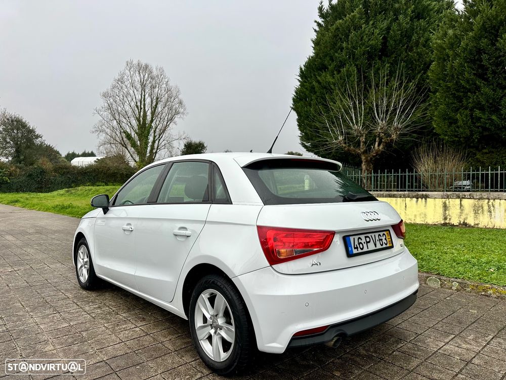 Audi A1 Sportback 1.6 TDI design - 4