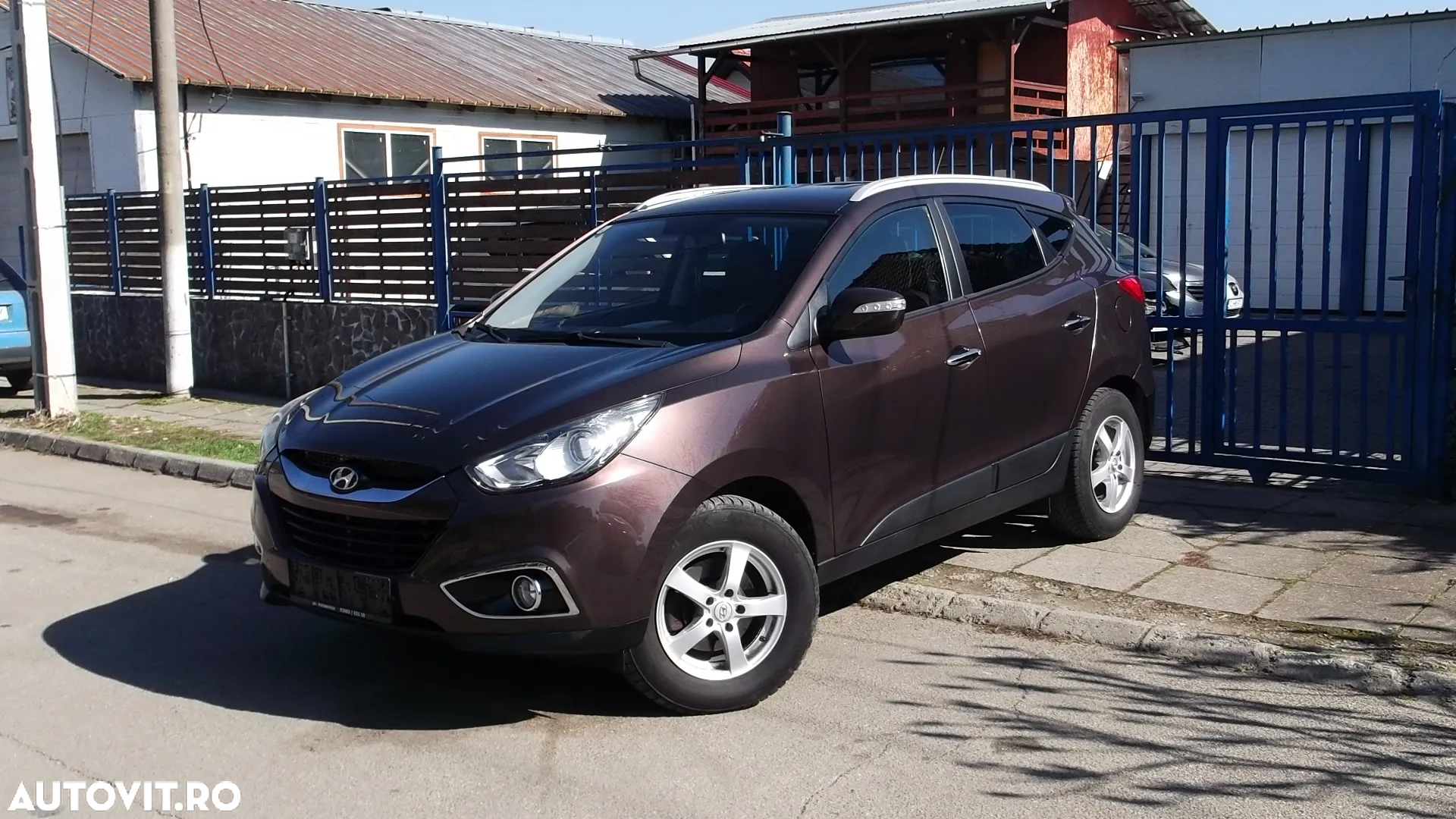 Hyundai ix35 2.0 CRDI 2WD Comfort - 2