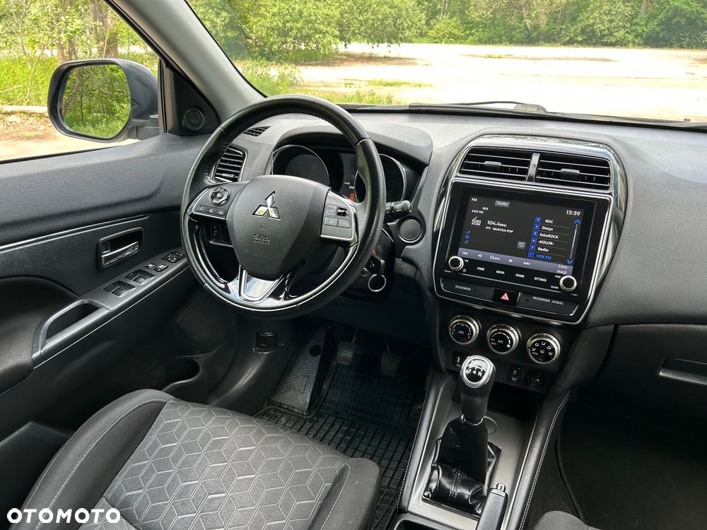 Mitsubishi ASX 2.0 Intense - 17