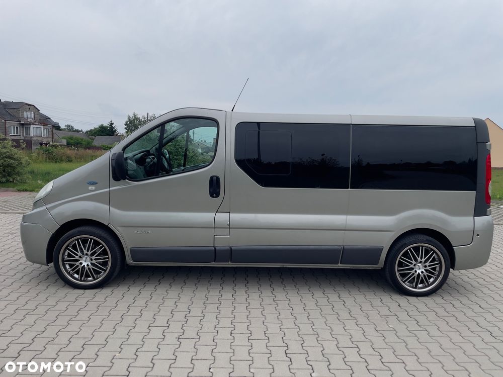 Renault Trafic Passenger Pack Clim - 2
