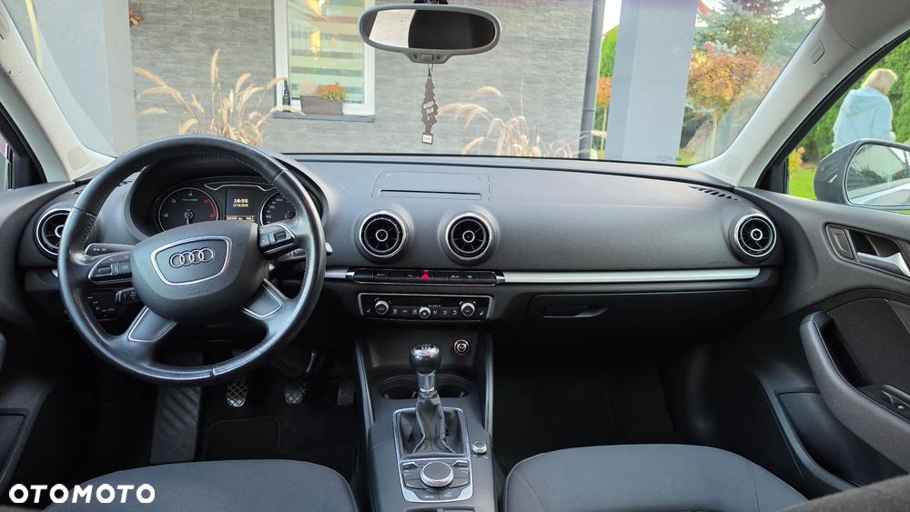 Audi A3 Sportback - 10
