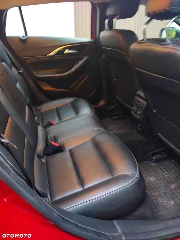 Infiniti QX30 - 12
