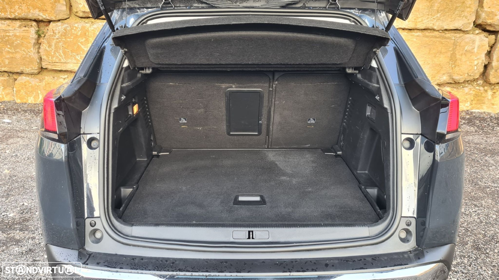 Peugeot 3008 1.5 BlueHDi Allure EAT8 - 43
