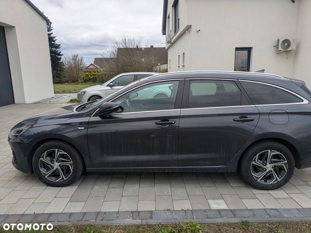 Hyundai i30 1.5 T-GDI 48V Smart - 2