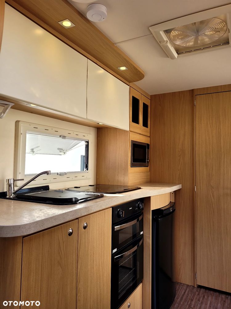 Elddis Crusader - 17