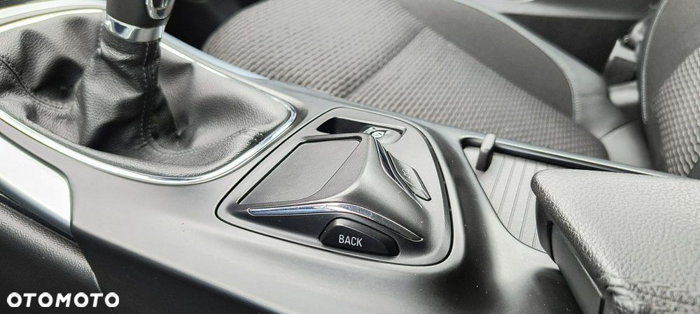 Opel Insignia 2.0 CDTI Cosmo - 18