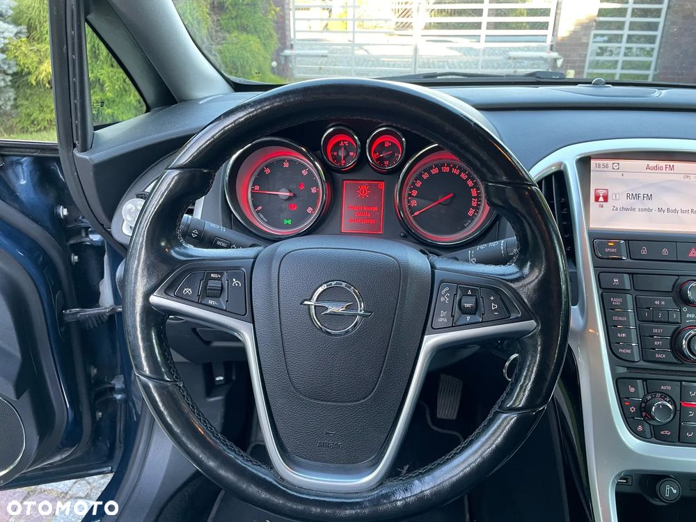 Opel Astra - 10
