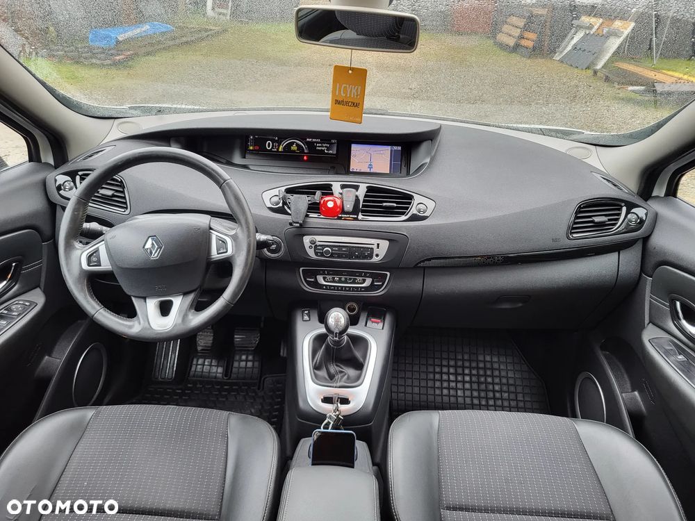 Renault Scenic 1.5dCi TomTom Edition - 19