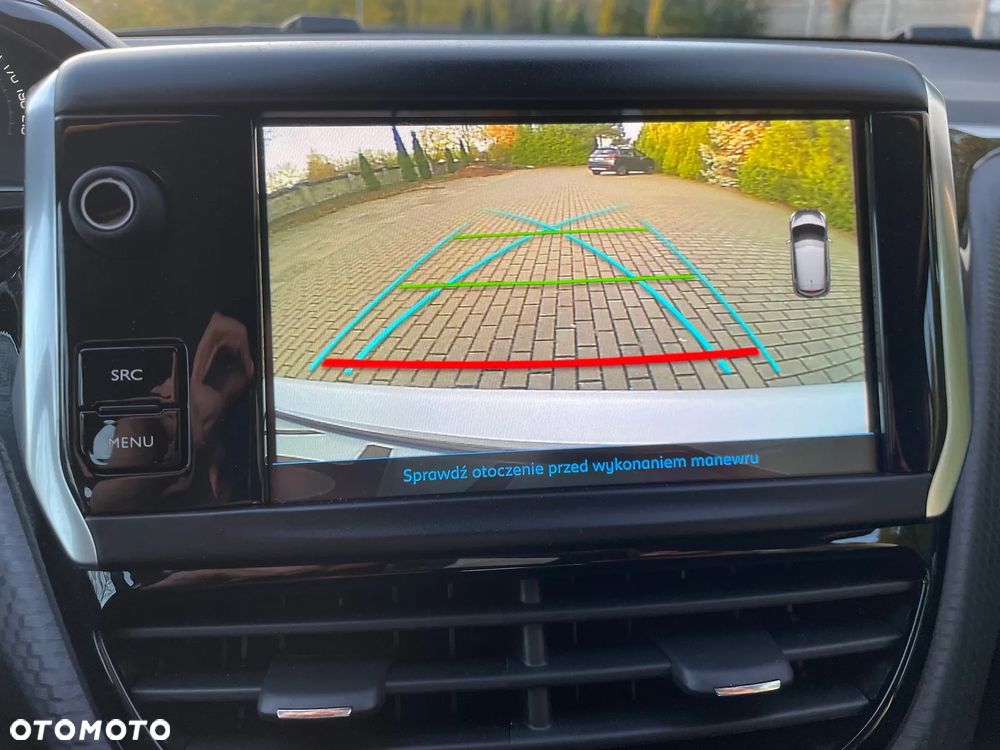 Peugeot 208 1.2 PureTech Allure S&S - 20