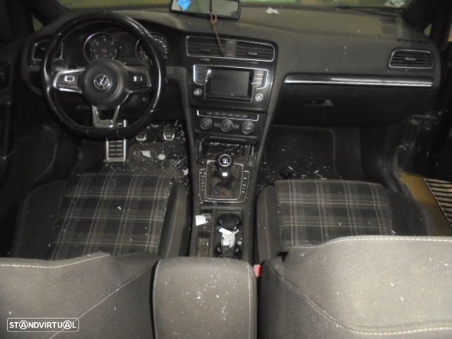 Carro MOT: CUNA CXVEL:RDT  VW GOLF 7 2013 2.0TDI 184CV 5P PRETO DIESEL - 9