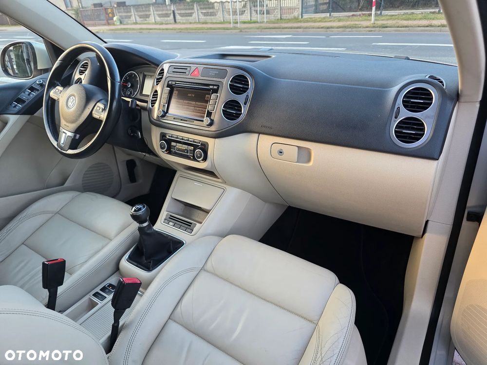 Volkswagen Tiguan 2.0 TDI BlueMot Sport&Style - 9