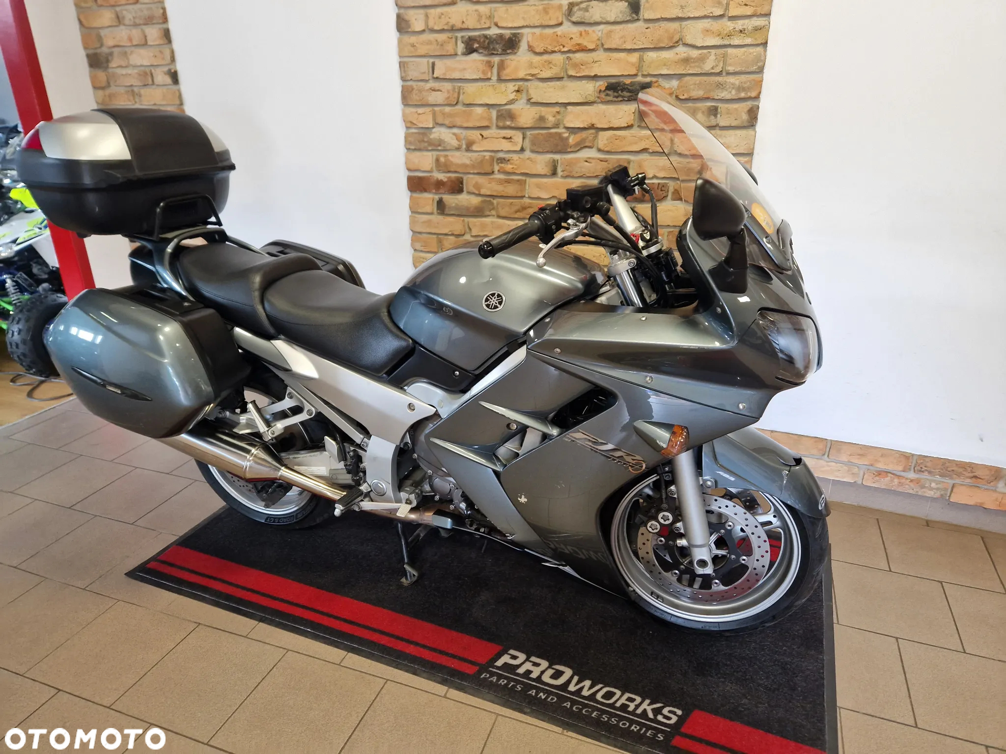 Yamaha FJR - 5