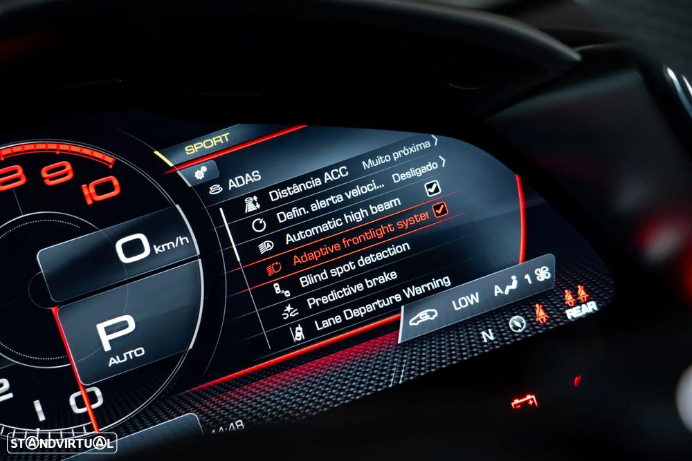 Ferrari Roma 3.9 Twin-Turbo V8 - 23
