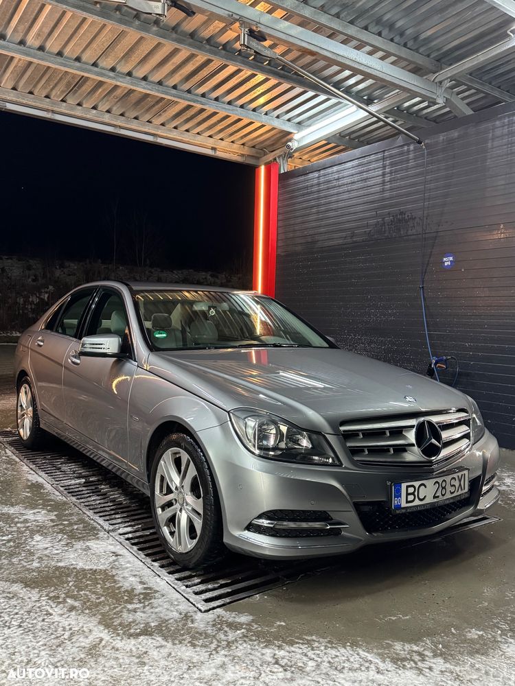 Mercedes-Benz C - 24