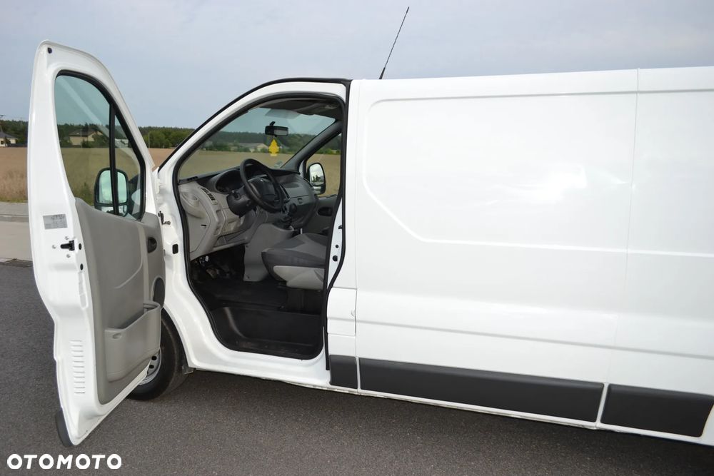 Renault Trafic - 9