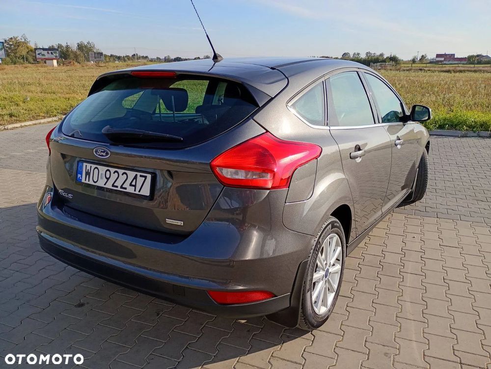 Ford Focus 1.0 EcoBoost Titanium - 5