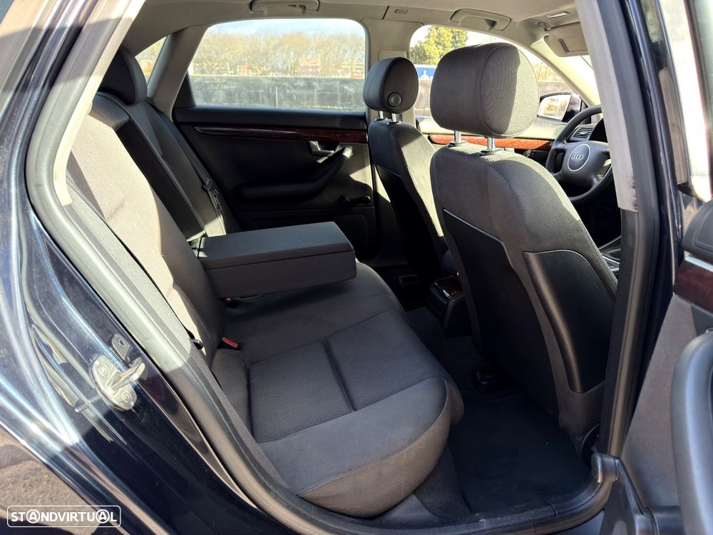 Audi A4 1.9 TDI m5 - 7