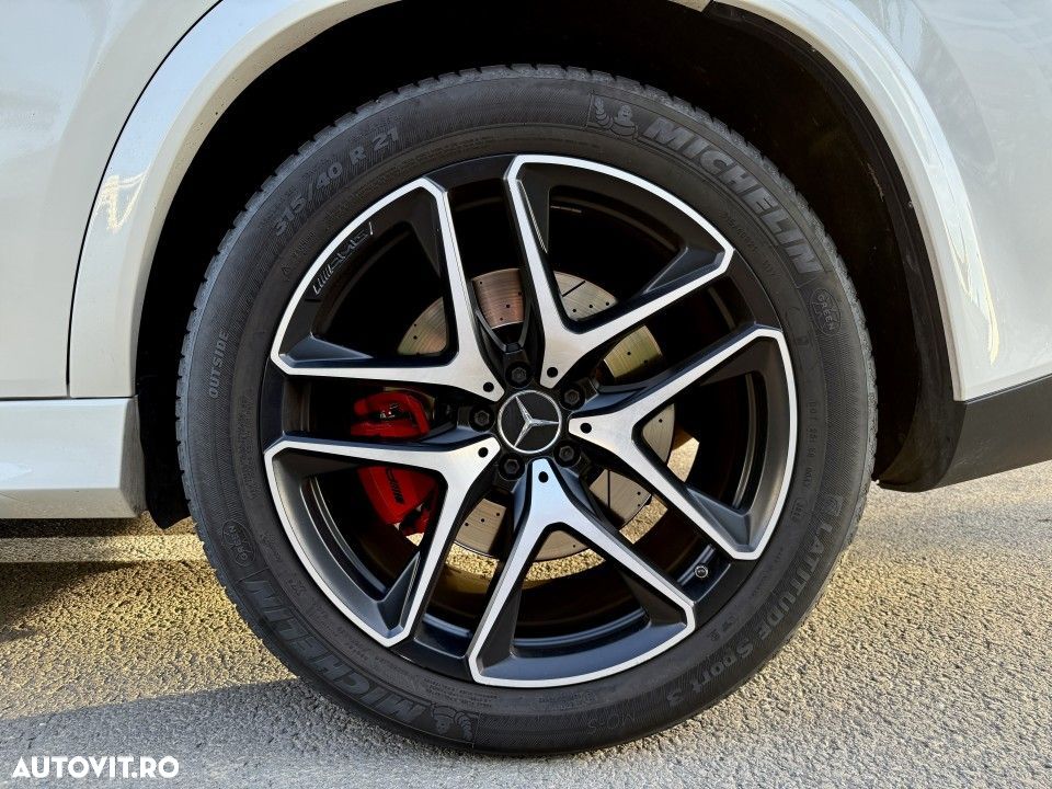 Mercedes-Benz GLE - 36
