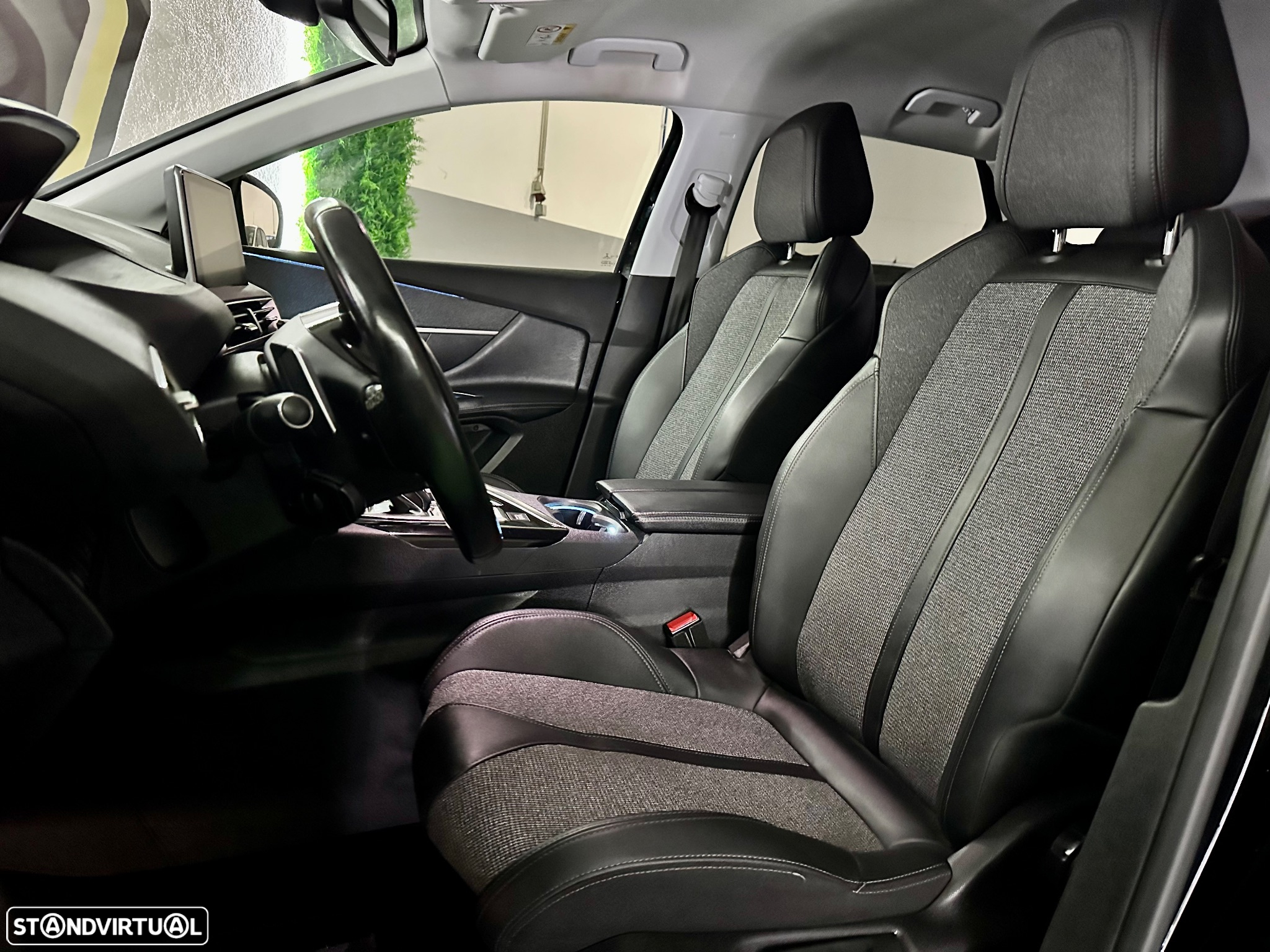 Peugeot 3008 1.5 BlueHDi Allure Pack EAT8 - 9