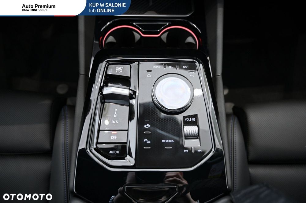 BMW Seria 5 520d xDrive - 23
