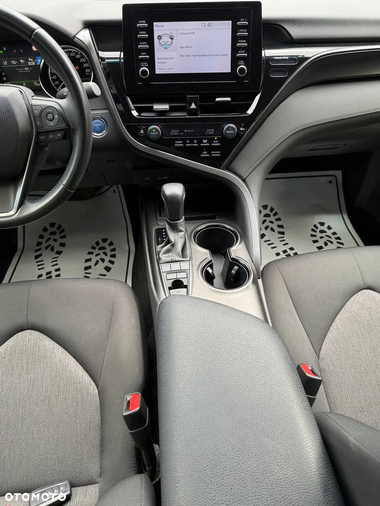 Toyota Camry 2.5 Hybrid Comfort CVT - 5