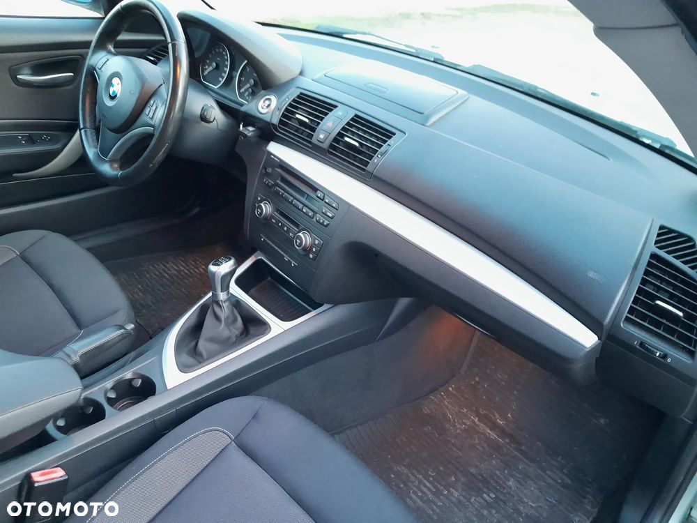 BMW Seria 1 118i Edition Sport - 20