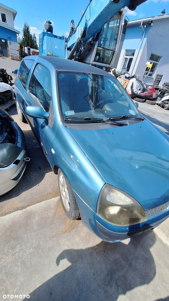 Renault Clio 1.5 dCi Expression - 4