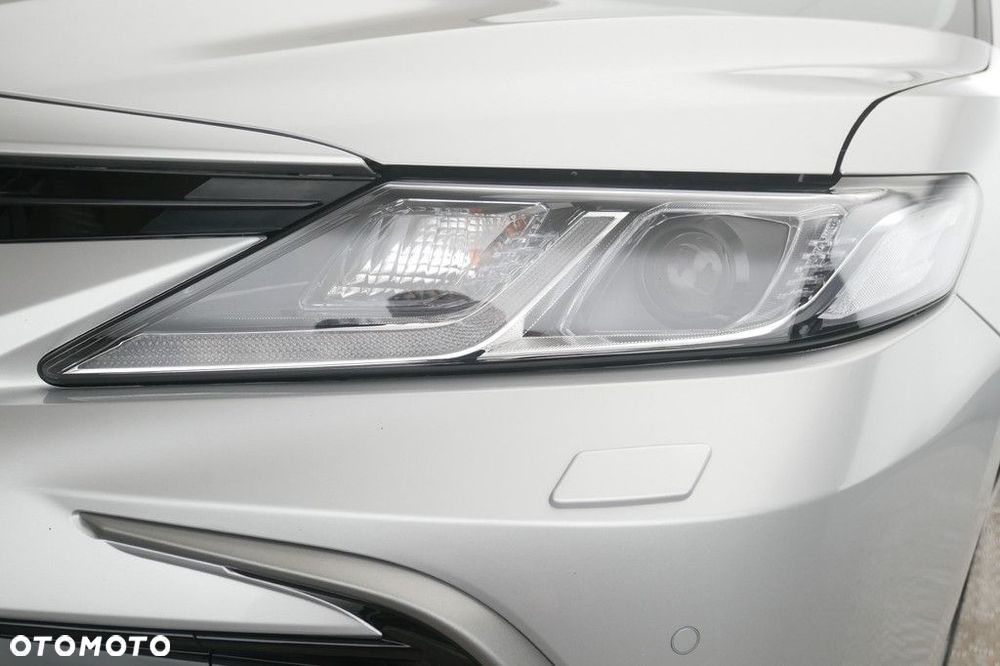Toyota Camry 2.5 Hybrid Comfort CVT - 13