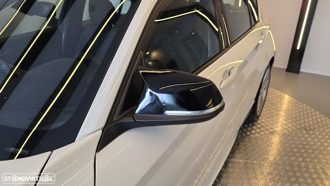 BMW 118 d Pack M - 25