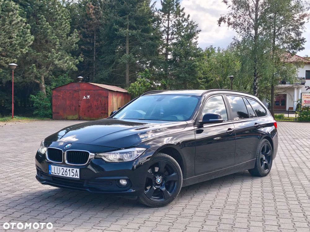 BMW Seria 3 318d - 1