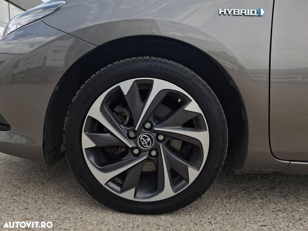 Toyota Auris - 24