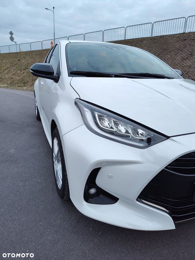 Toyota Yaris Hybrid 1.5 Executive - 22
