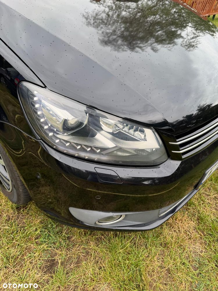 Volkswagen Touran 2.0 TDI DPF Highline - 8