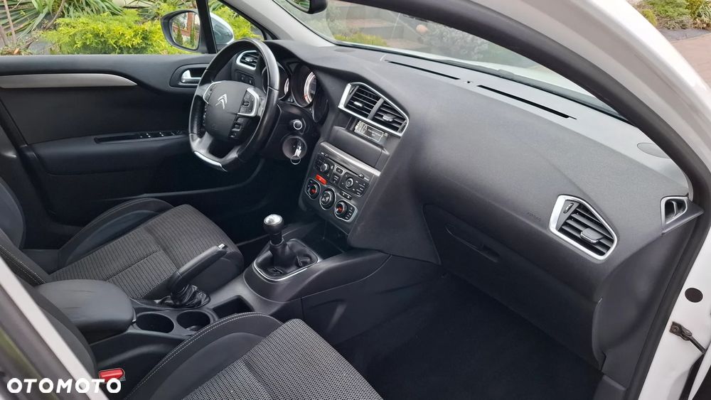 Citroën C4 1.6 VTi Equilibre - 8
