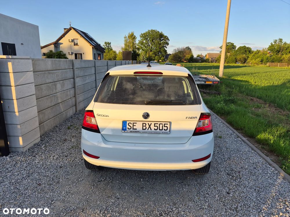 Skoda Fabia 1.0 Style - 18